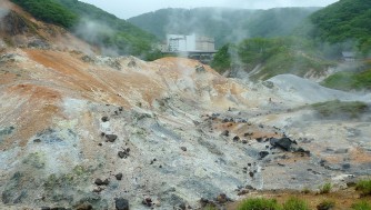 【北海道旅行】登別温泉の観光は地獄谷・からくり閻魔堂の他に足湯もあるよ