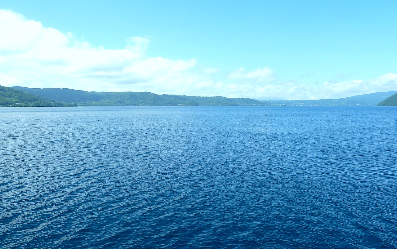 北海道の洞爺湖の観光旅行 クルーズ!