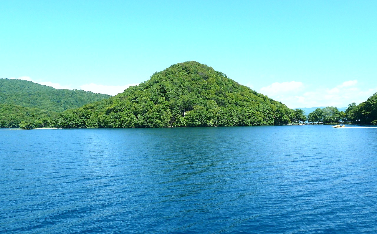北海道の洞爺湖の観光旅行 クルーズ!